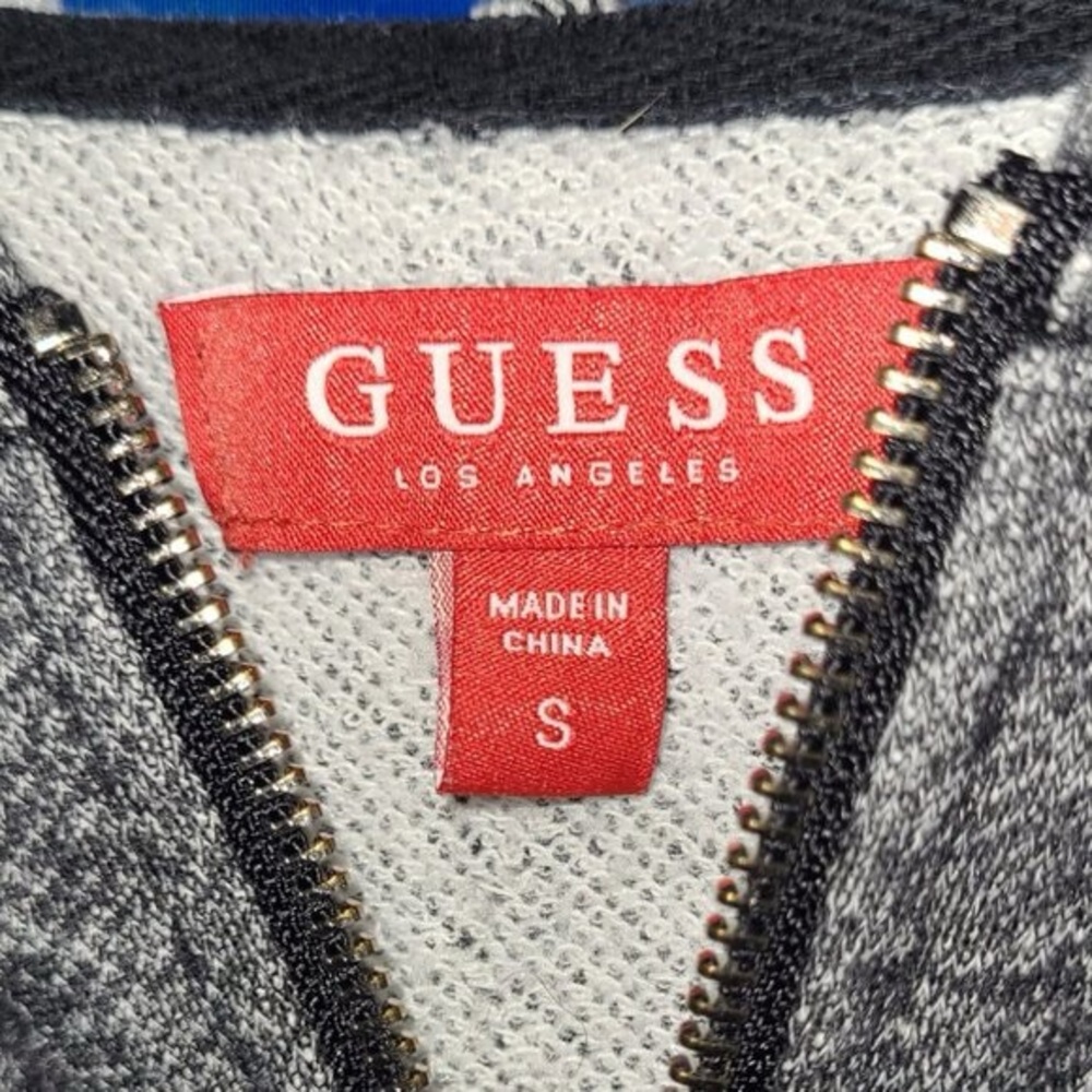 Guess L Angles Hoodie Ladies Size Small Fleece zip up in Black white pockets - Picture 6 of 7